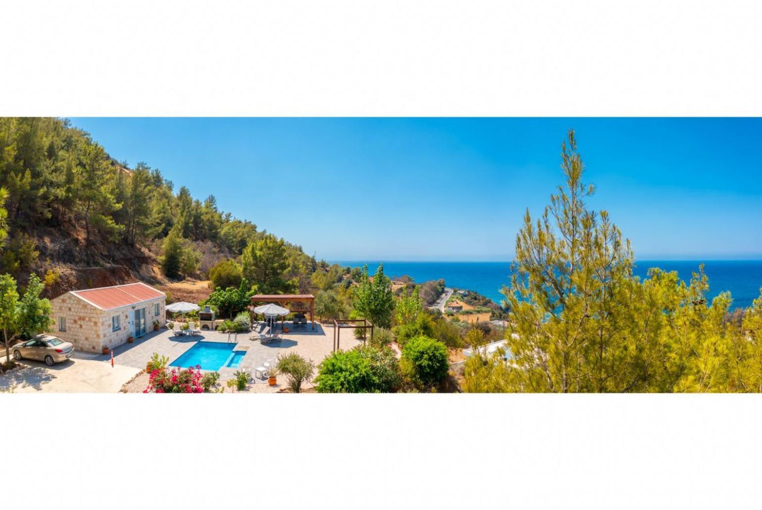 Villa Paradiso Sunset Pomos Exterior photo
